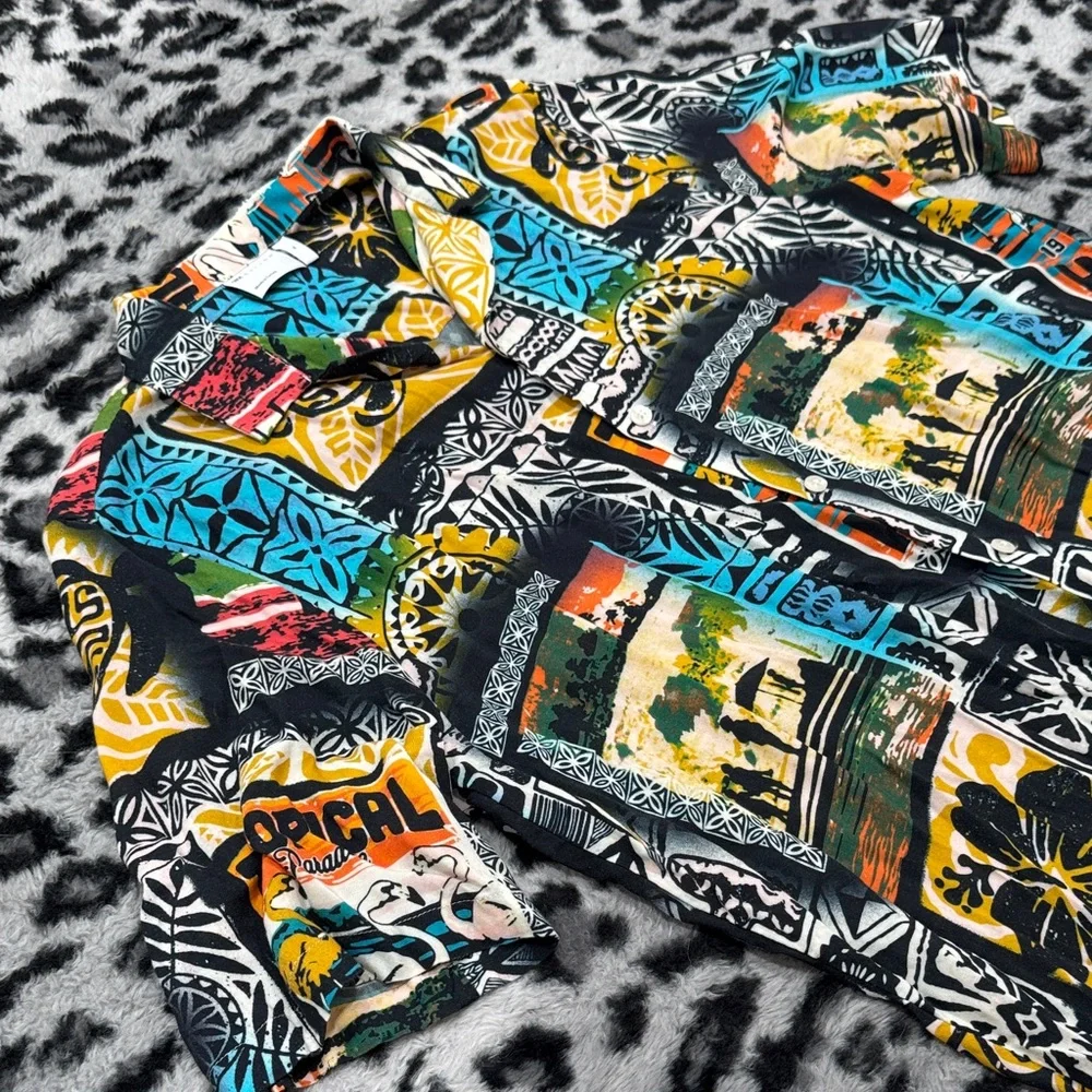 ASOS Multicolor Graphic Print Button Down Shirt - Picture 3 of 6